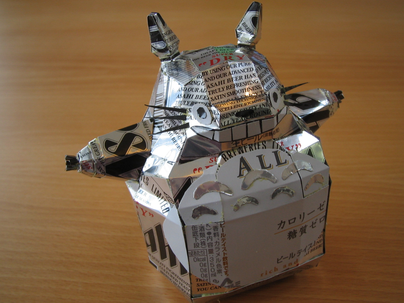 Illustration for article titled Japan's Amazing Drink Can Sculptures Will Melt Your Mind